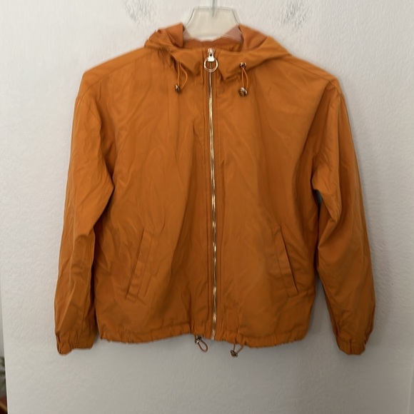 💛FOREVER 21 JACKET SILK EXTERIOR PRETTY GOLD COLOR SZ S 42Wx22L EXCELLENT COND. - Picture 3 of 6